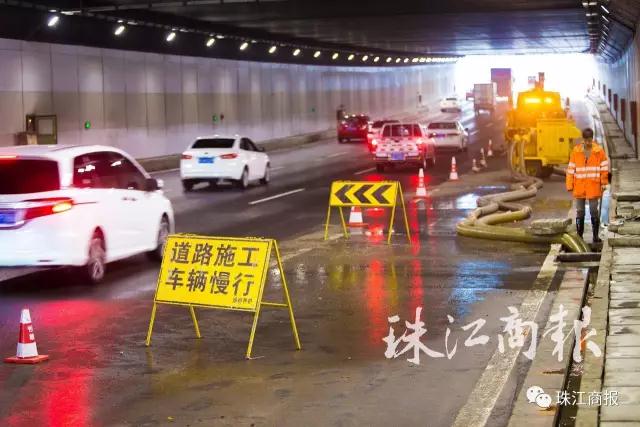 三業(yè)科技泵車出場，2小時抽排完隧道積水。